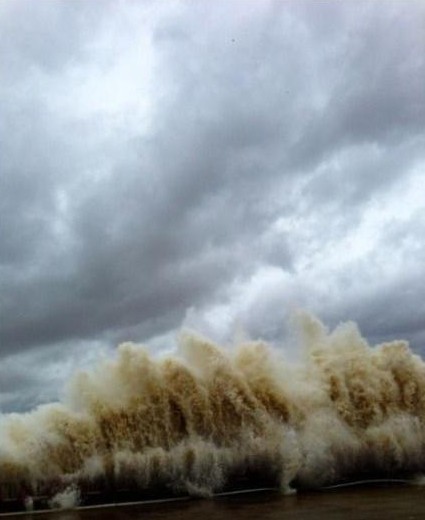 汕头海水倒灌 老城区成"水"城(组图)