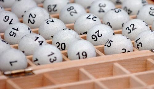 加油,让骰子翻滚起来吧!     原文链接