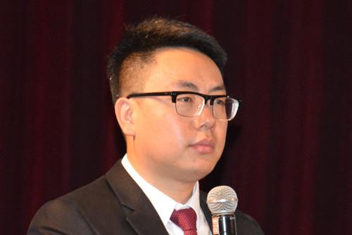 『普通』主题: 图文:西安国寿大学生团队总监朱旭东参加本次论坛