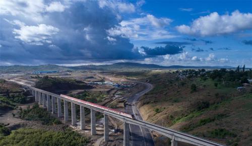 内马铁路中方再遭环保抗议