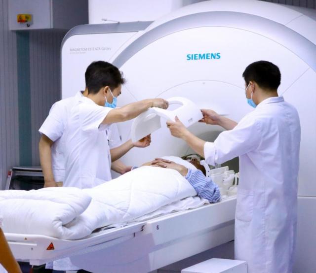 助力精准放疗长沙盈康肿瘤医院正式启用盈康生命旗下头部伽玛刀
