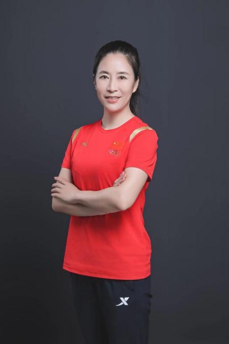 奥运冠军王丽萍做客新网银行直播间:爱上跑步享受过程比成绩更重要-银行-金融界